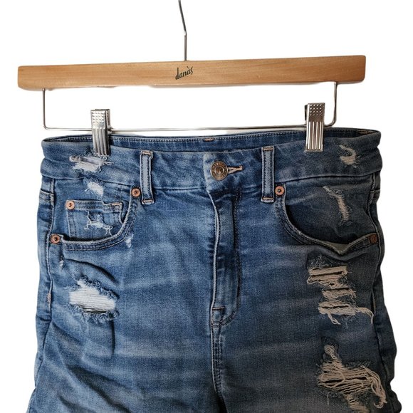American Eagle Super Stretch Curvy Hi‎ Rise Shortie size 4 Distressed - Picture 4 of 9